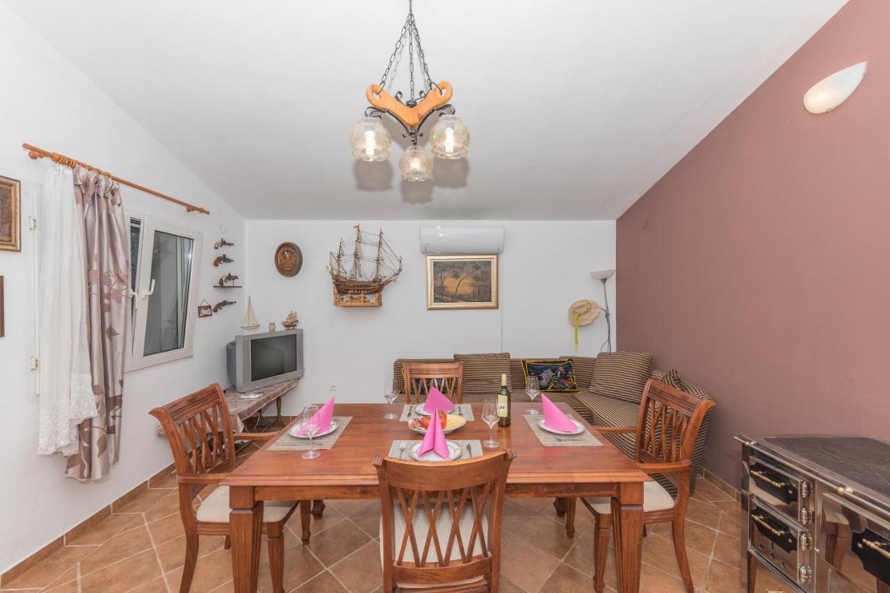 Holiday Home Frane Slivno  Exterior photo