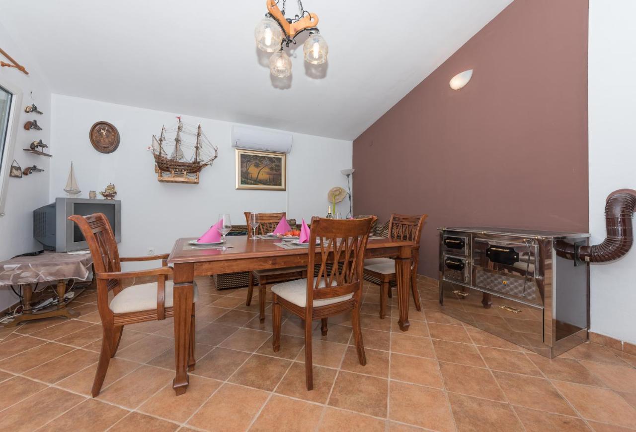 Holiday Home Frane Slivno  Exterior photo